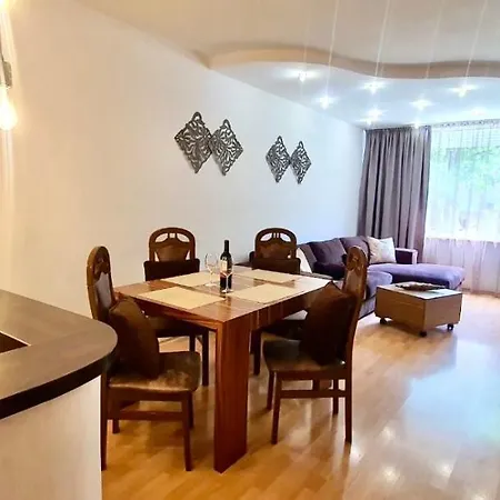 K&k Top Centre Apartament Burgas